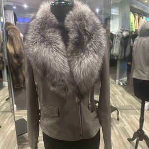 Elegant Gray Leather Genuine Fox Fur Collar Women's Jacket